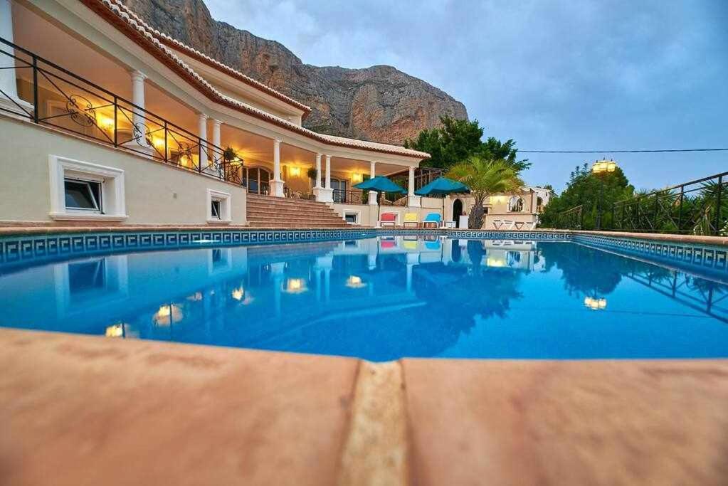 villa de lujo en javea photo 2