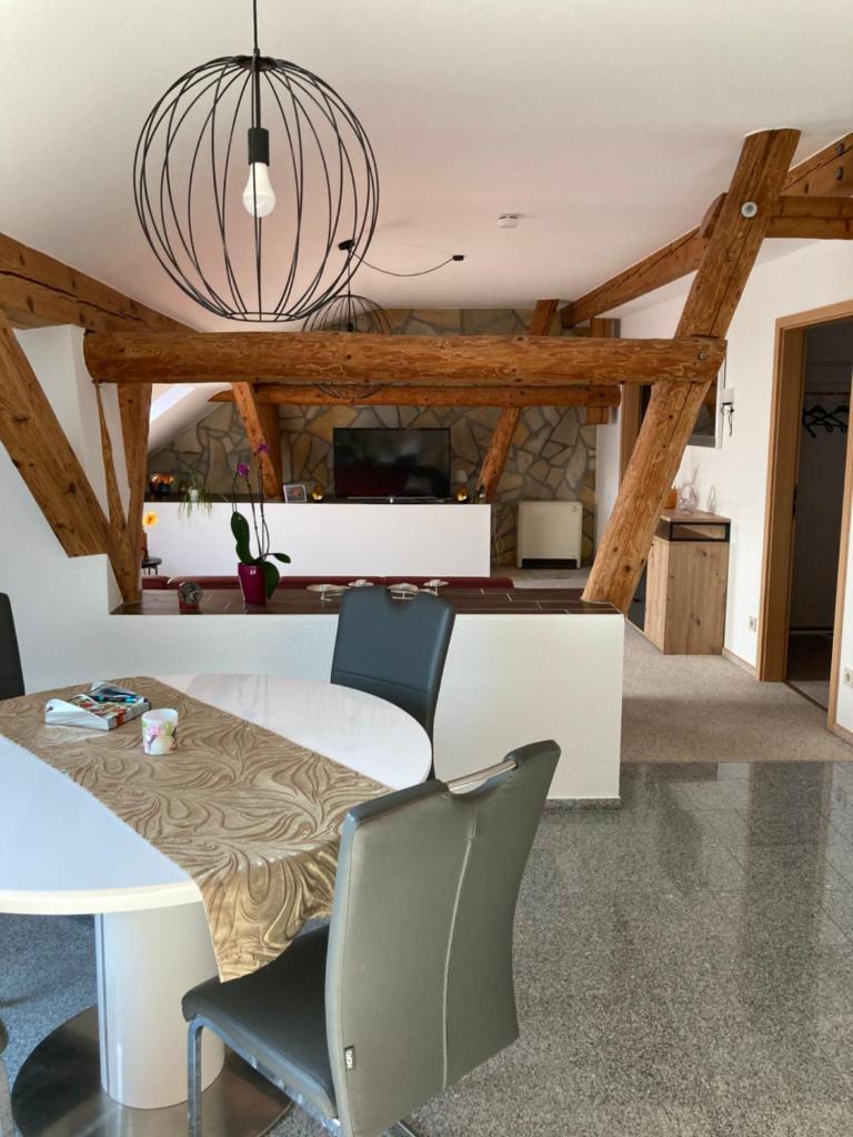 Landhausidyll Apartment Wohn- und Schlafzimmer photo 2
