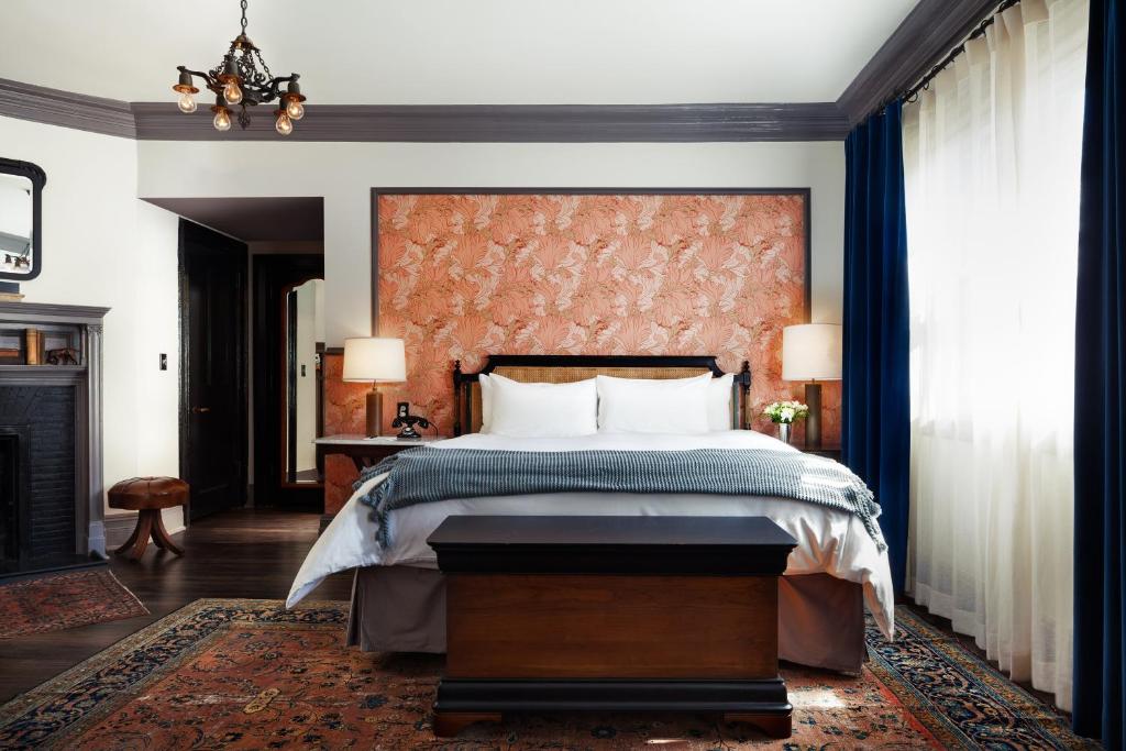 The High Line Hotel image