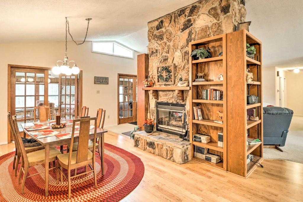 40-Acre Poplar Bluff Nature Lovers Paradise! photo 4