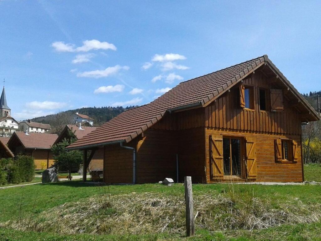 Lovely chalet in Vosges with shared pool photo 3