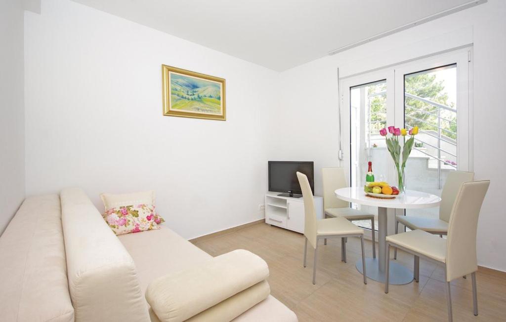 Apartmani Mila Brela photo 3