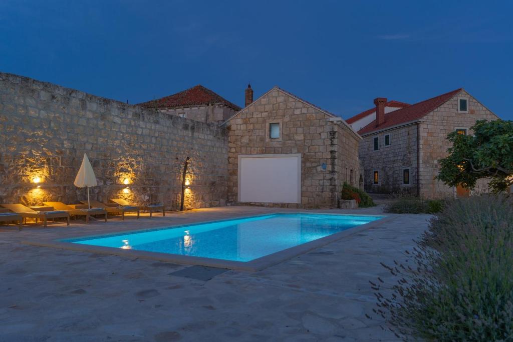 Villa Luic photo 2