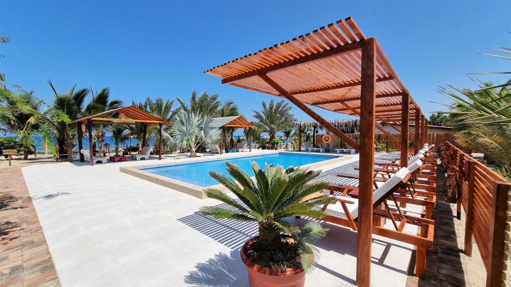 Punta del Norte Bungalows photo 1