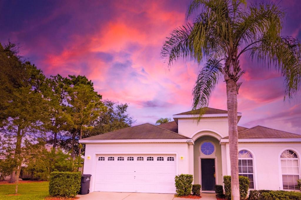 4 Bed 2269 image