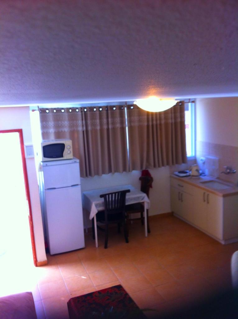 Shavit Simple room photo 2