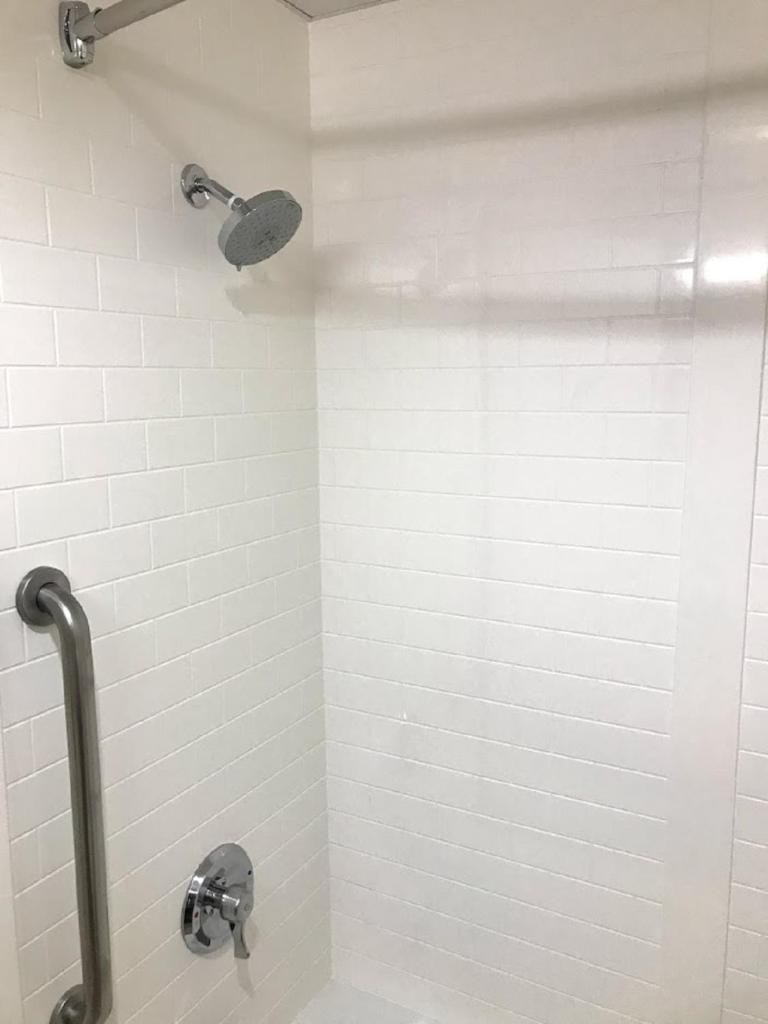 Comfort Suites Outlet Center - Tap to explore photos