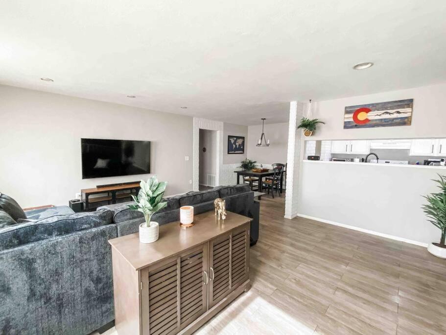 Mountain View Condo - SW Littleton Gem photo 1