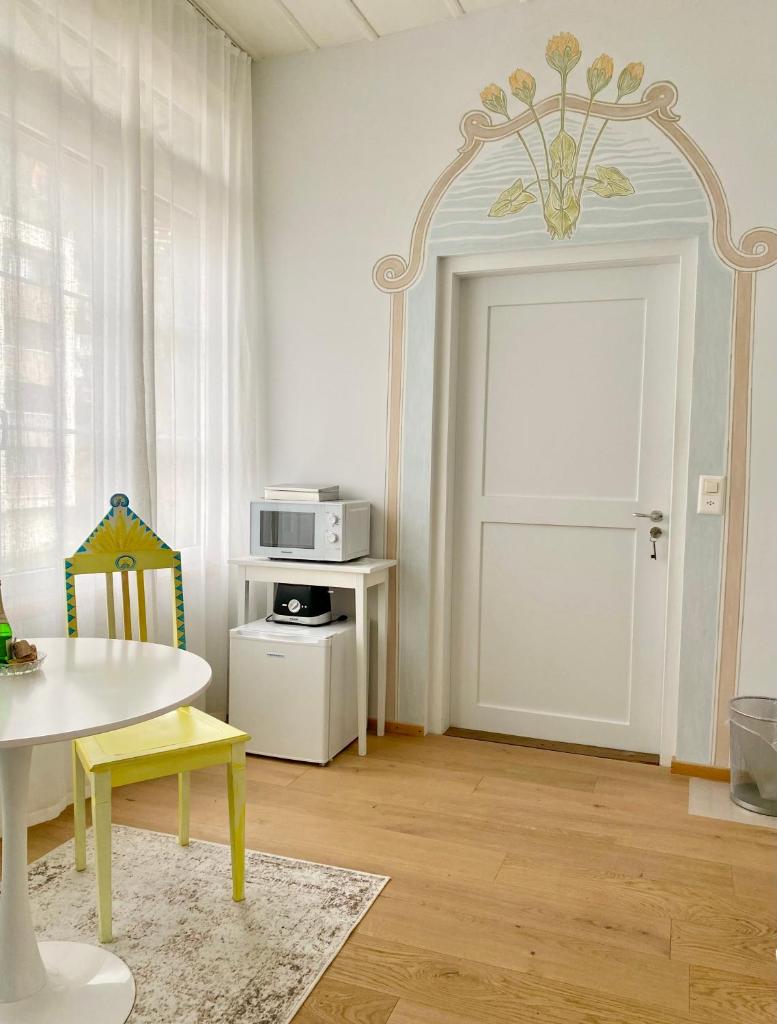 Lovely studio in a villa from 18th century photo 1