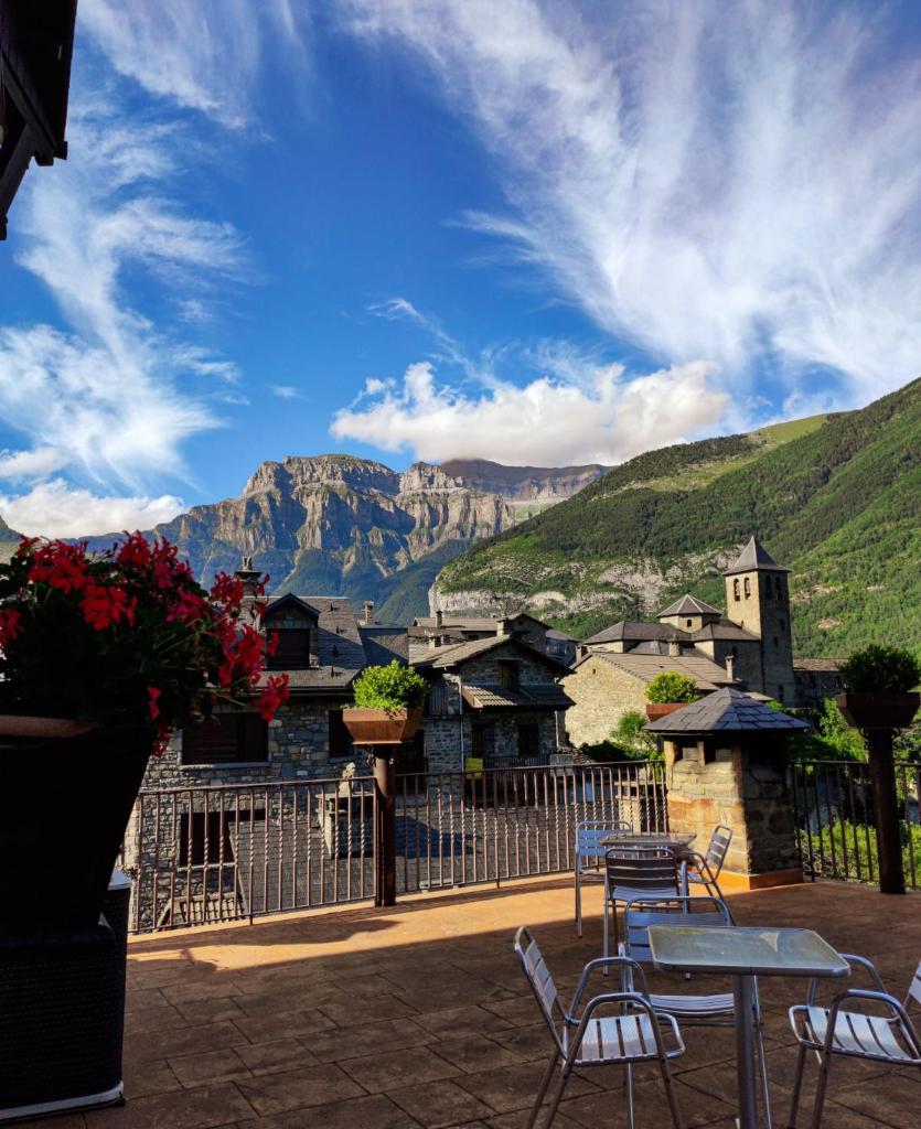 Hotel Villa de Torla photo 2