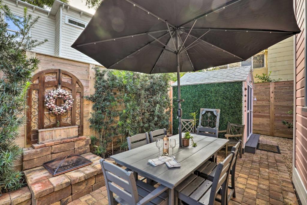 Historic 1900 Cottage in Downtown St Augustine! photo 1