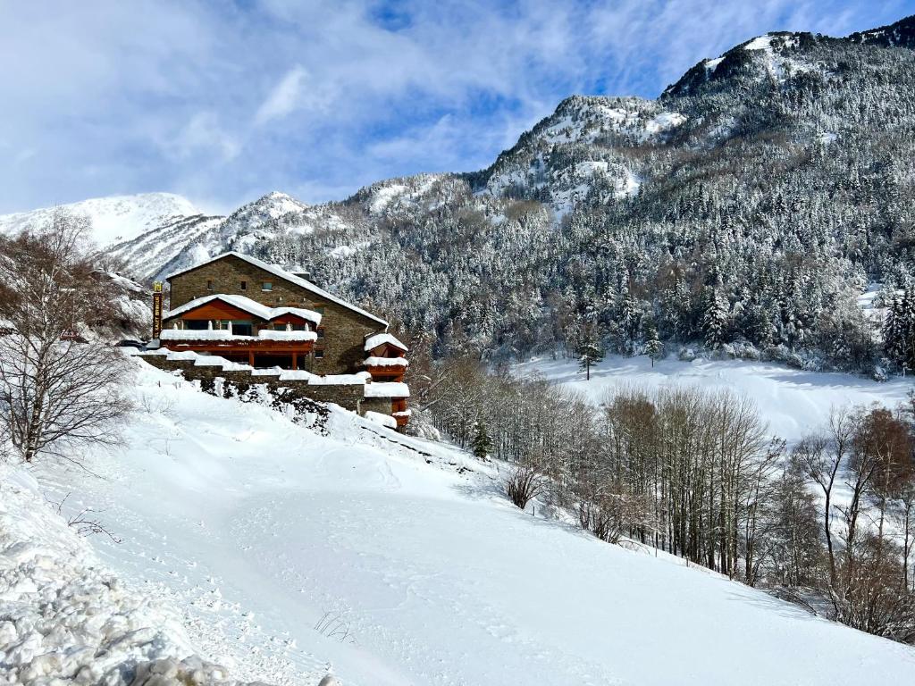 {
  "en-gb": "Hotel & Spa Xalet Bringue"
}