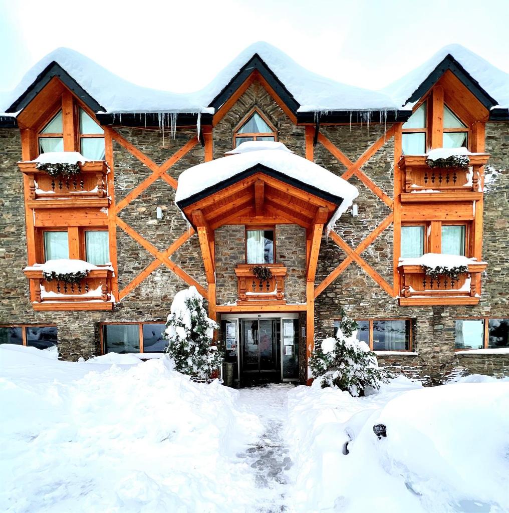 {
  "en-gb": "Hotel & Spa Xalet Bringue"
} photo 2