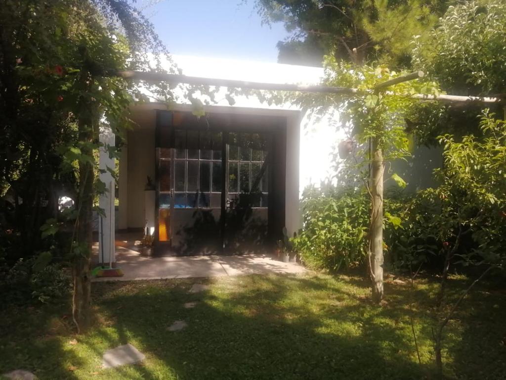 Casa en Luján de Cuyo con pileta photo 1