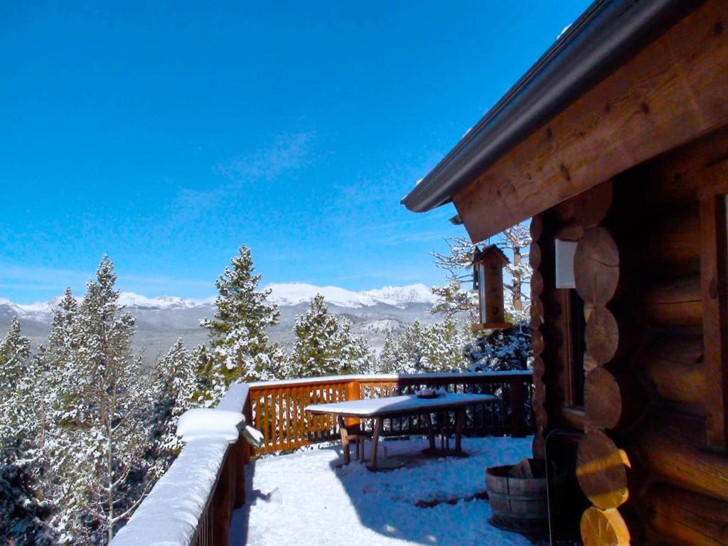 Blue Sky Mountain Ranch photo 1