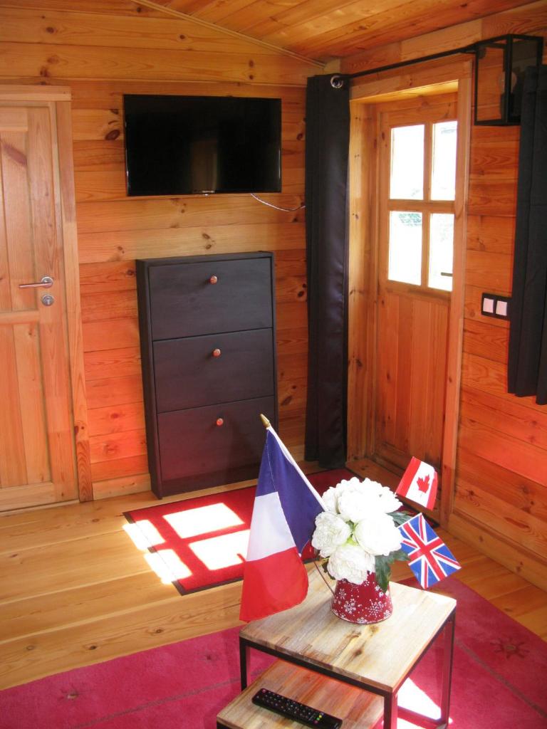 bord de mer, chalet en bois avec tandem photo 2