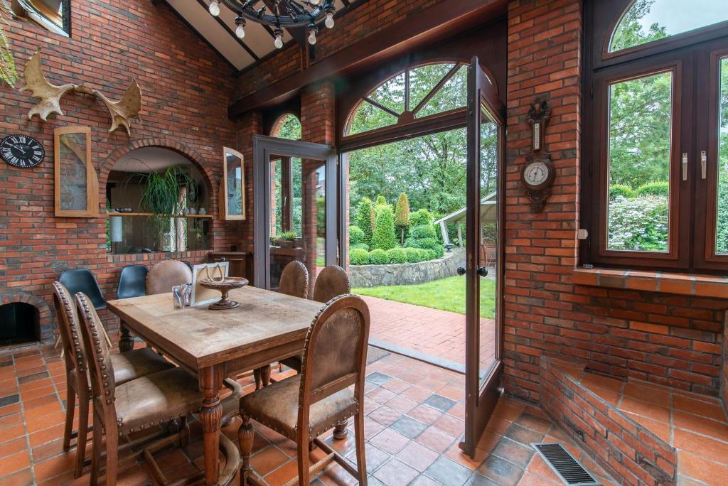 Lovely Holiday Home in Merksplas with Fenced Garden photo 1