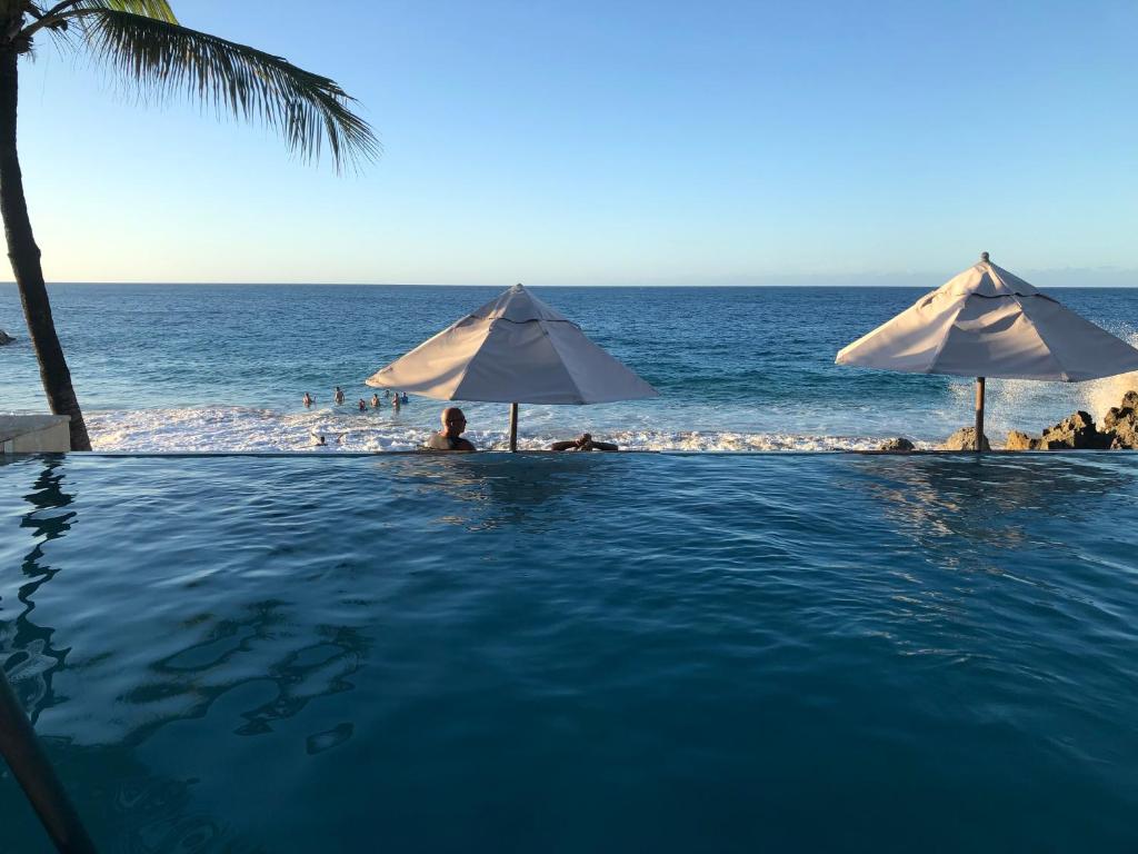Vacations in the Caribbean Paradise photo 1