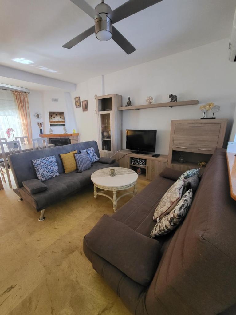 LUJOSO ADOSADO de TRES HABITACIONES en VERA PLAYA A 200 METROS DEL MAR photo 3