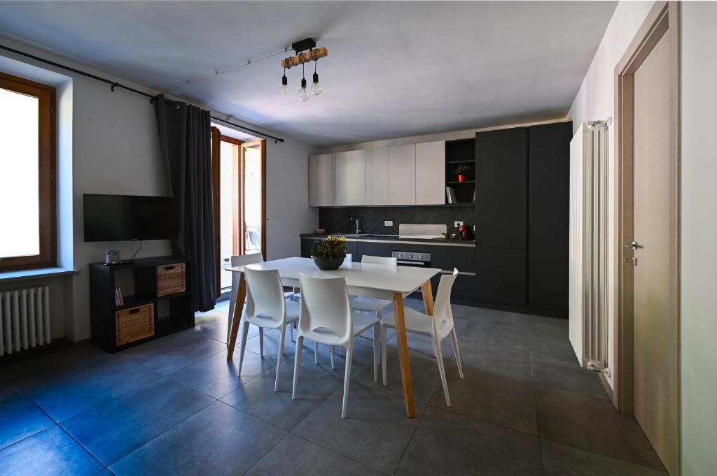 Il Fouia Apartments - Tap to explore photos