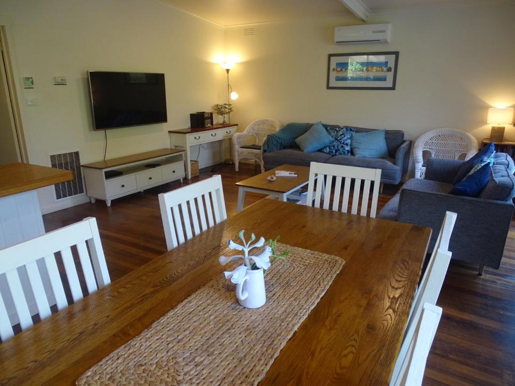 Beachwalk Cottage photo 2