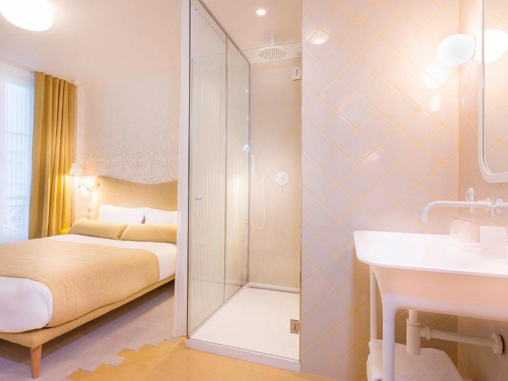 Двухместный (Улучшенный двухместный номер с 1 кроватью), Hotel le Lapin Blanc