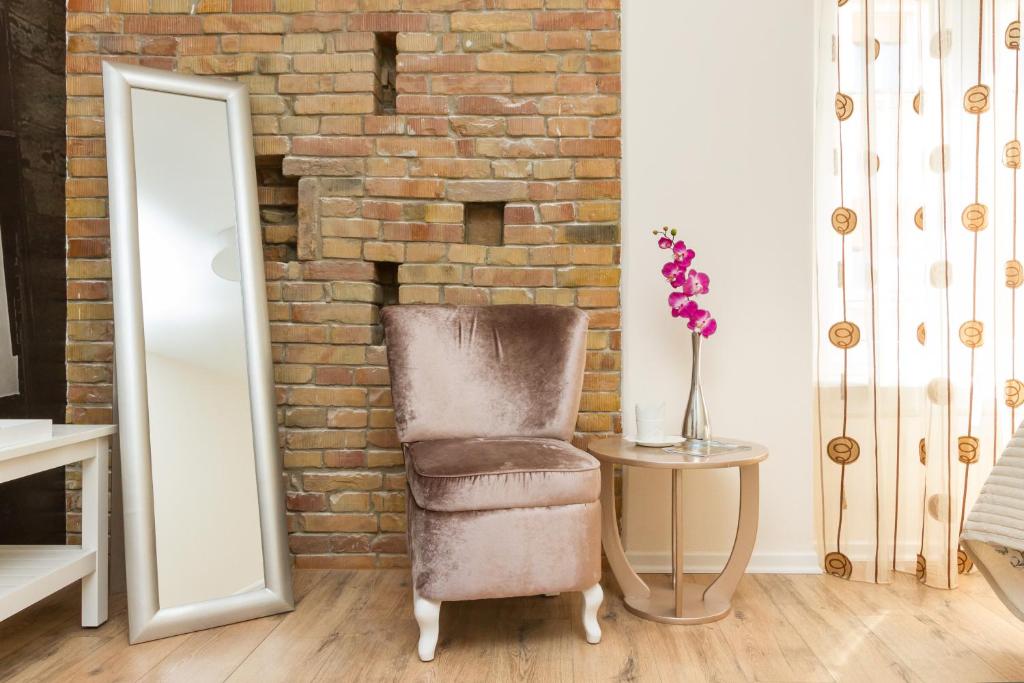Spalatum Boutique Suites - Tap to explore photos