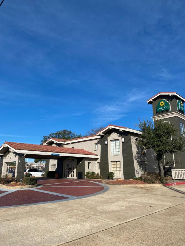 La Quinta Inn by Wyndham Tyler image