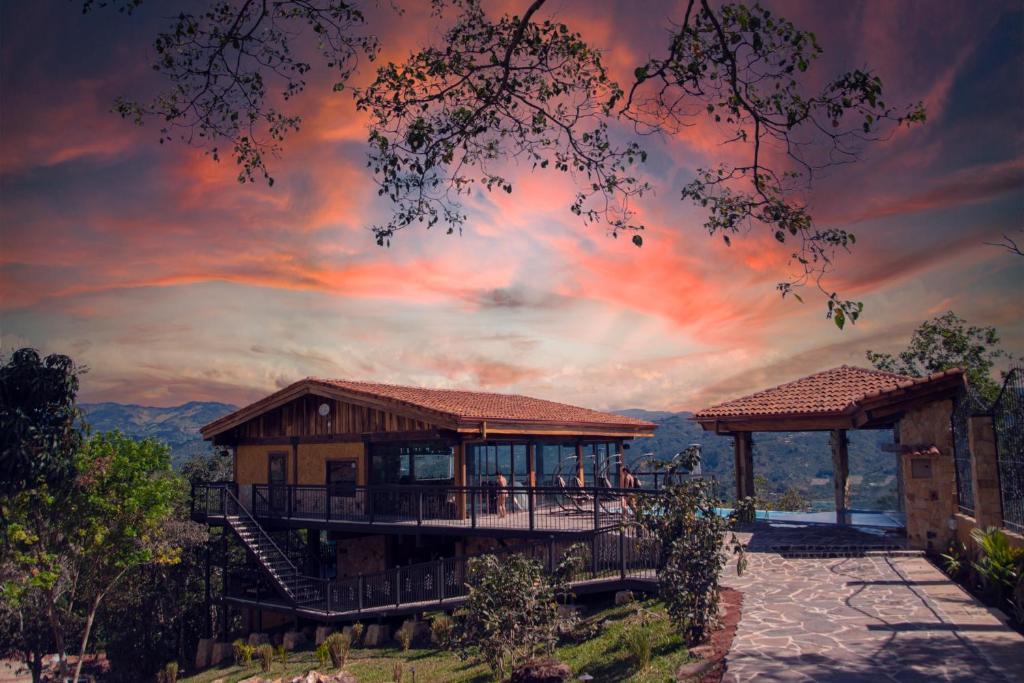 Hotel Pico Colorado