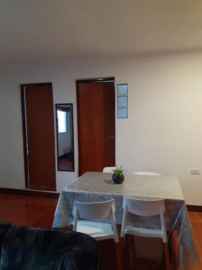 DEPARTAMENT AMATT (15 min del Aeropuerto Internacional Ezeiza) photo 2