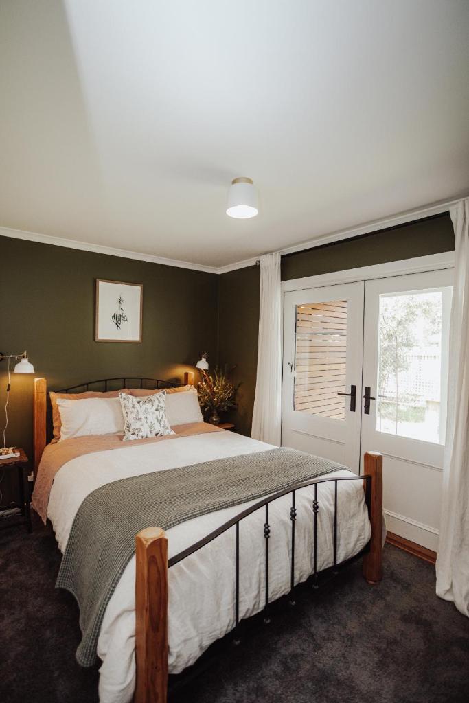 Mountford Cottage photo 4