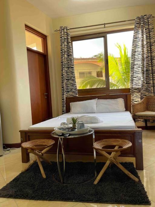 SeaOne Nyali Mombasa Private Studio w/ pool photo 1