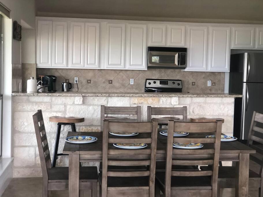 Canyon Lake Home with Breathtaking View photo 2