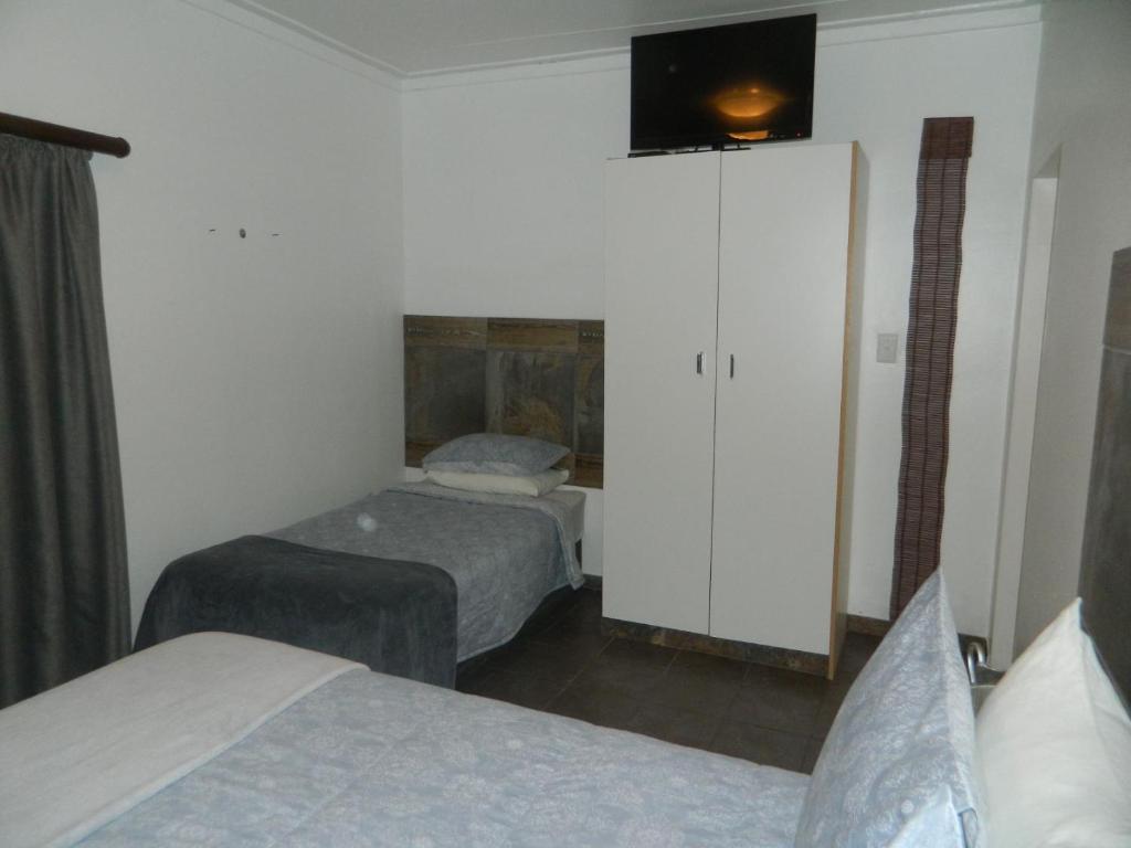 Aub Guesthouse - Mariental photo 2