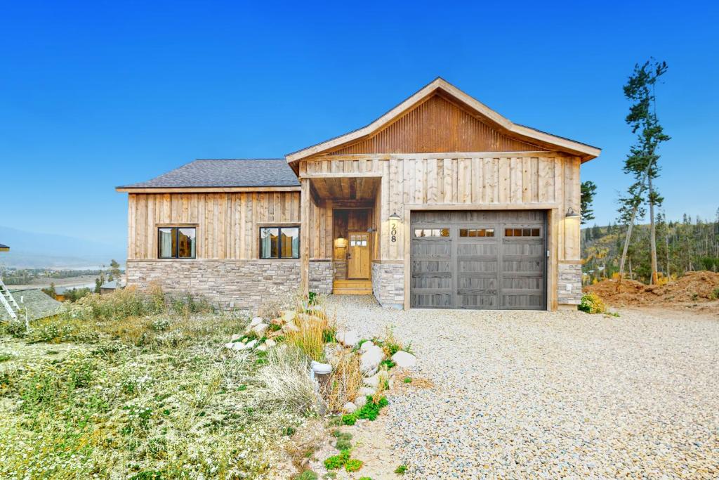 Big Mountain Home photo 1