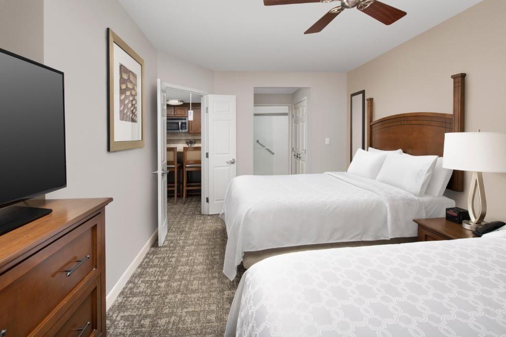 Staybridge Suites North Charleston, an IHG Hotel photo 1