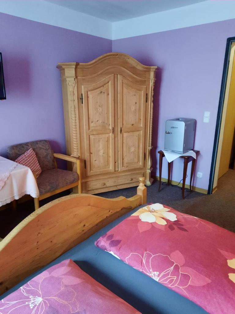 Landgasthof Rotlipp Gästezimmer photo 4