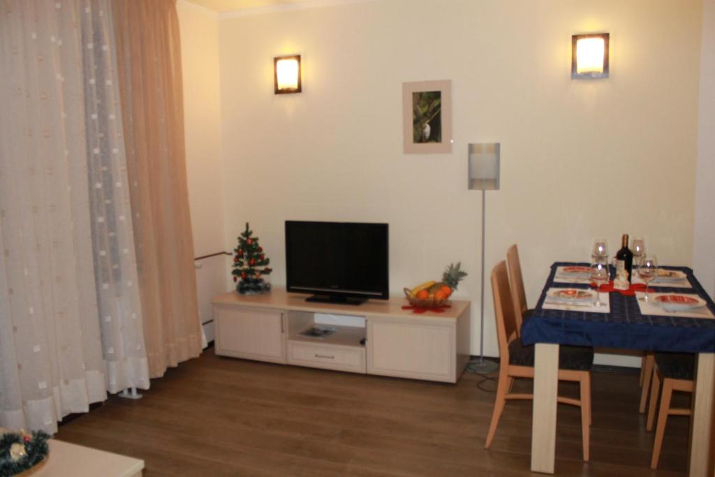 Apartment Kristin in Apart Hotel Stenata photo 1