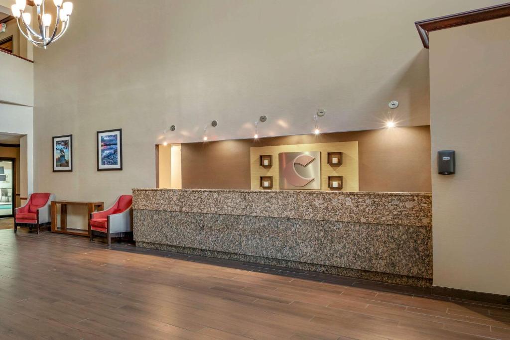 Comfort Inn & Suites St Louis-O'Fallon photo 3