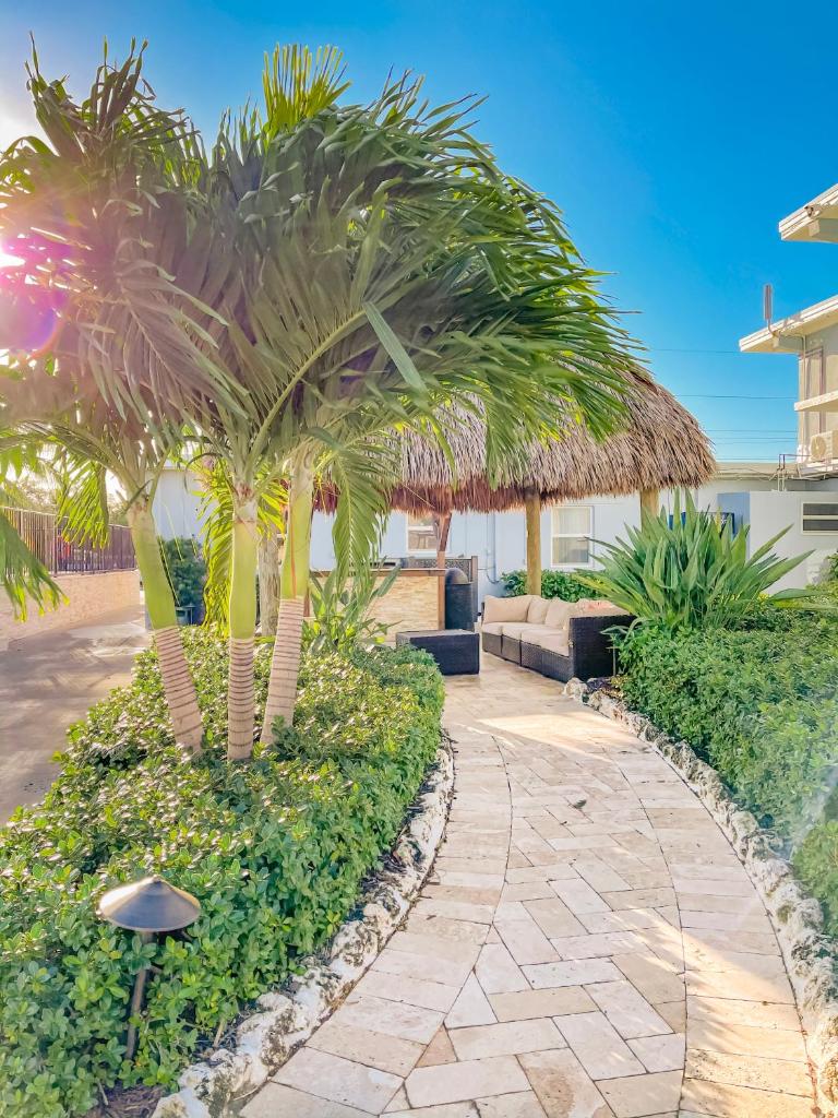 Sun Outdoors Marathon photo 3