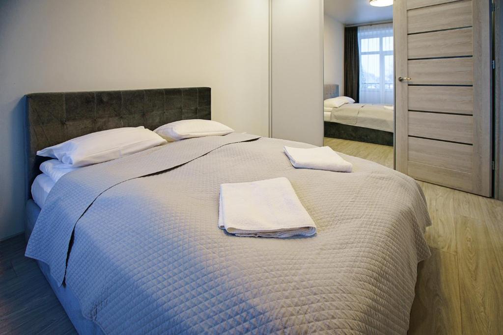 Center apartment photo 4
