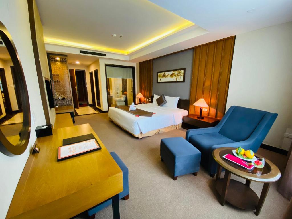 Muong Thanh Luxury Nhat Le Hotel
