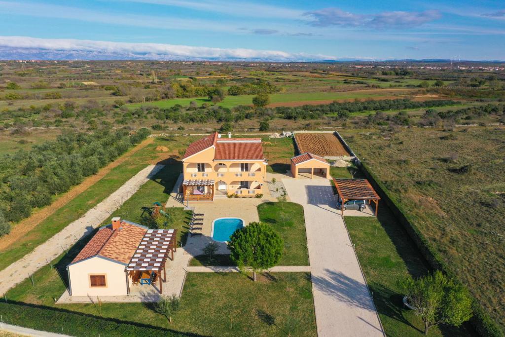 Villa Levatinka photo 3