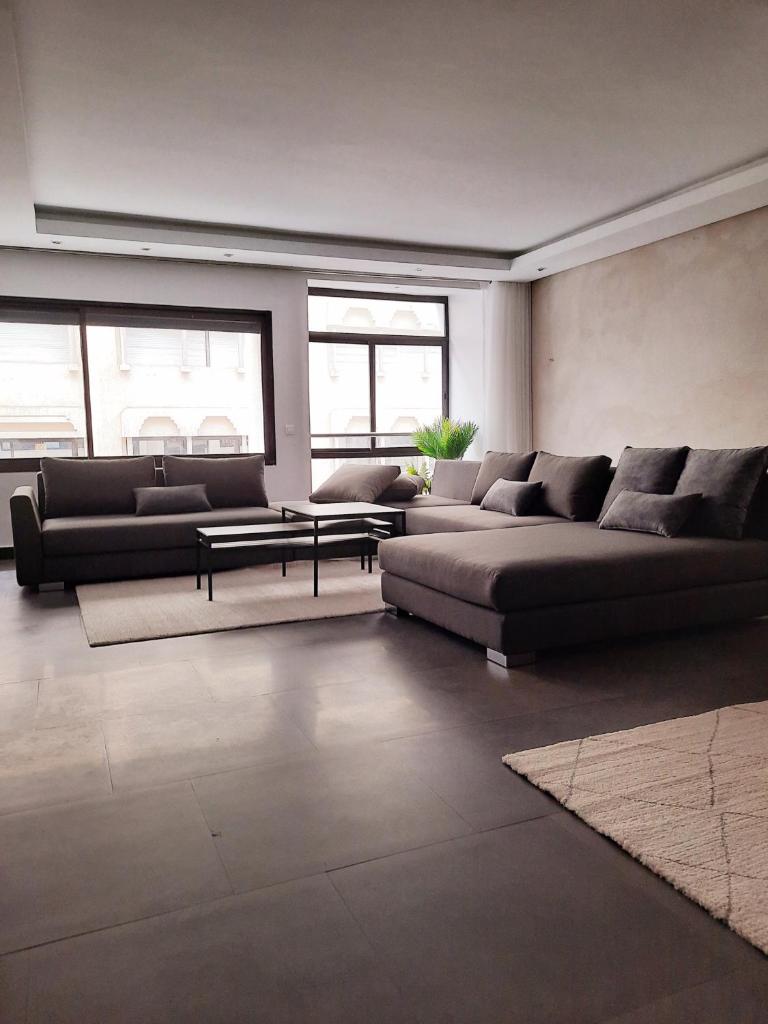 Comfortable and well located apartment photo 1