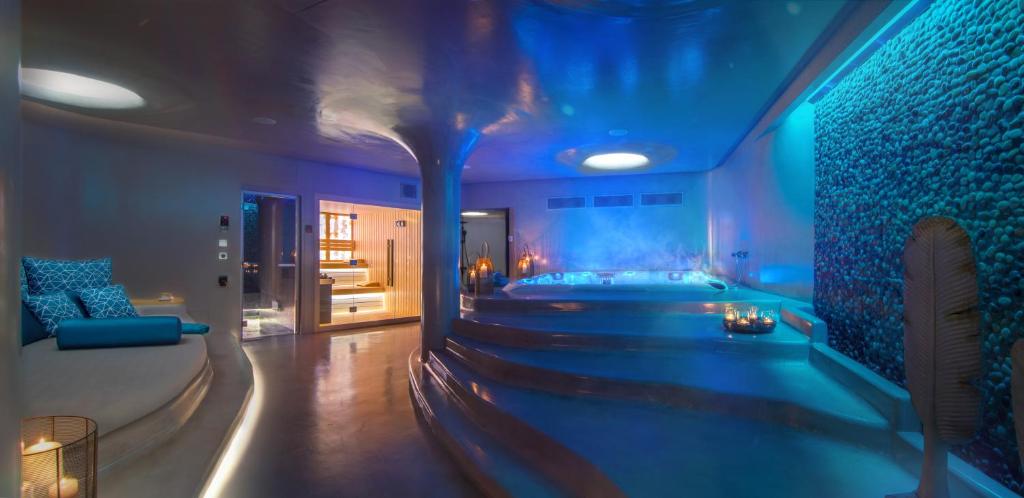 AROMA DRYOS SPA & ECO Hotel