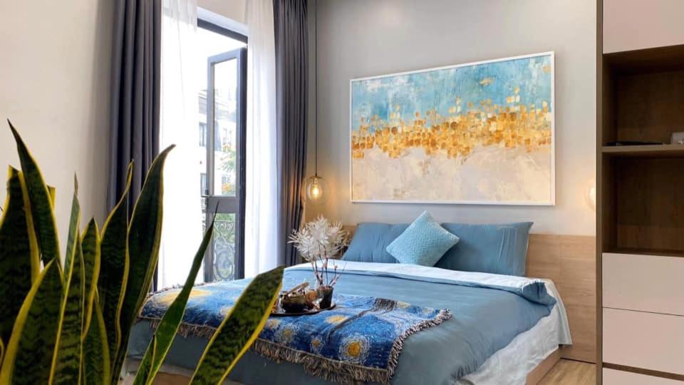 Hue Crown Boutique best hotel