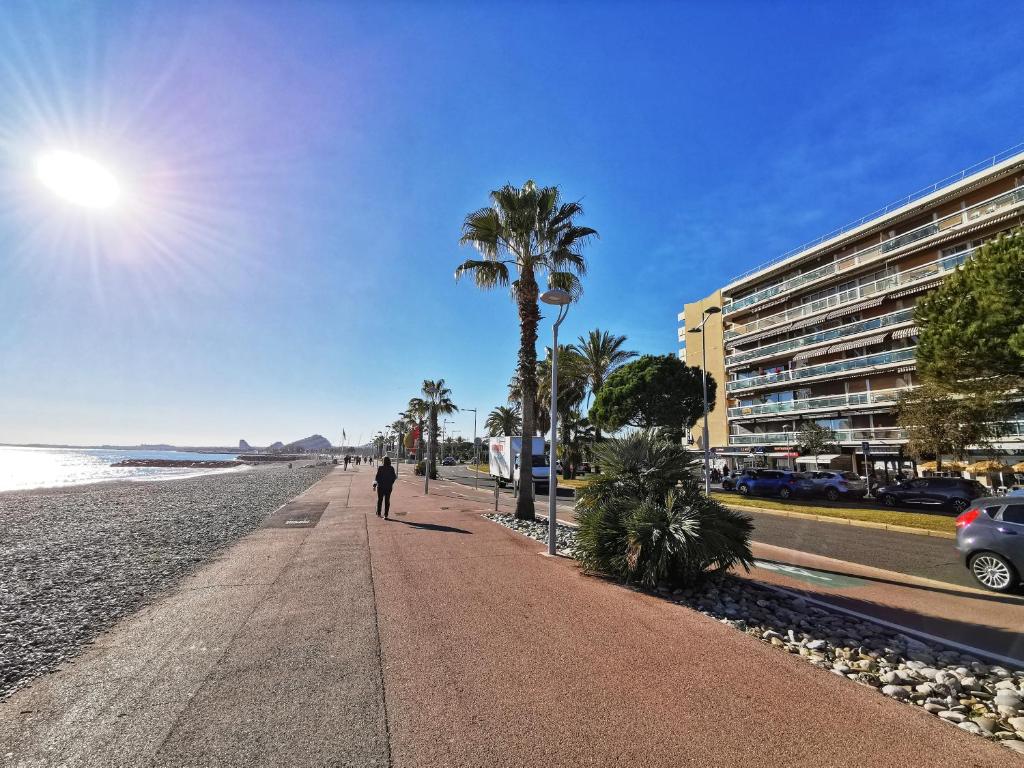 Panoramic Sea View Studio 24h Checkin - Tap to explore photos