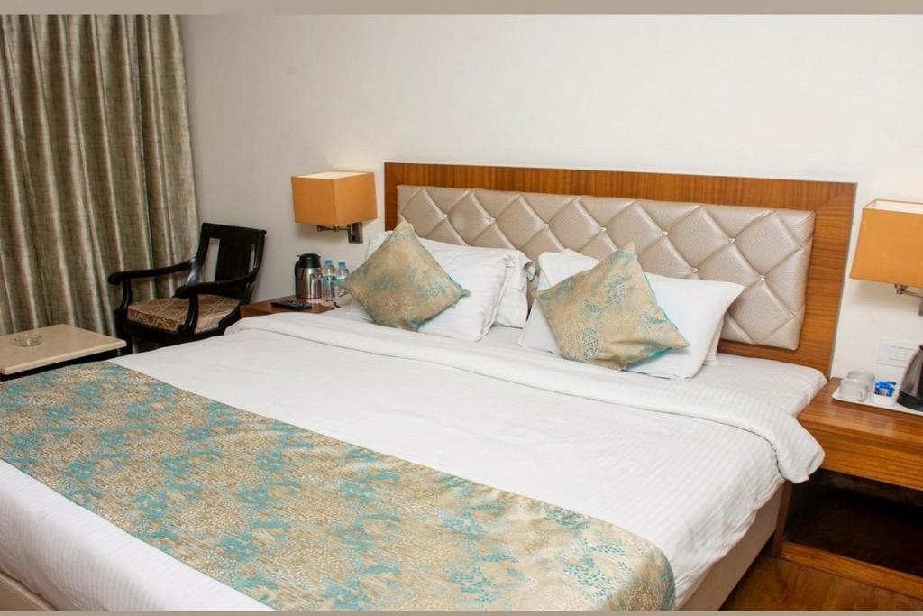 Hotel Meadows photo 1