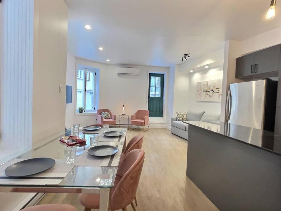 Appartement prestigieux en plein centre-ville!