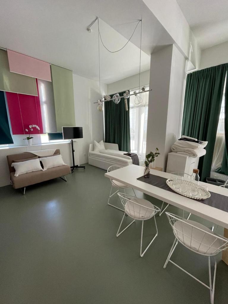 Main Station Design Loft Style Apartment - Tap to explore photos